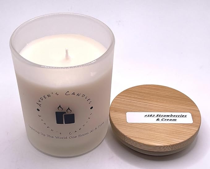 Strawberries & cream candle